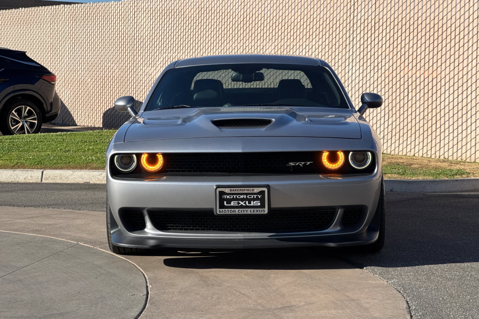 Used 2016 Dodge Challenger SRT Hellcat RWD image 10