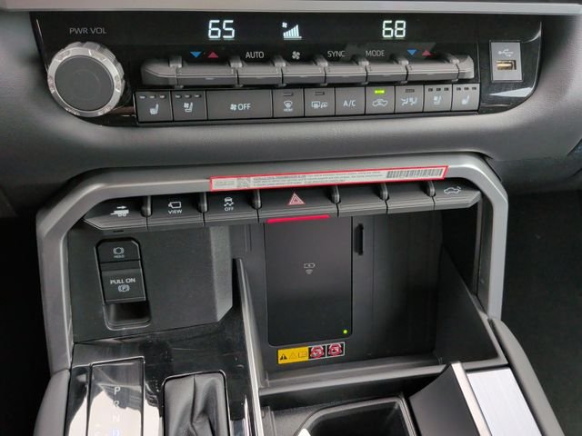 New 2025 Toyota Tundra Platinum AWD/4WD image 26