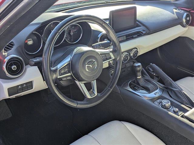 Used 2021 MAZDA MX-5 Miata RF Grand Touring image 8