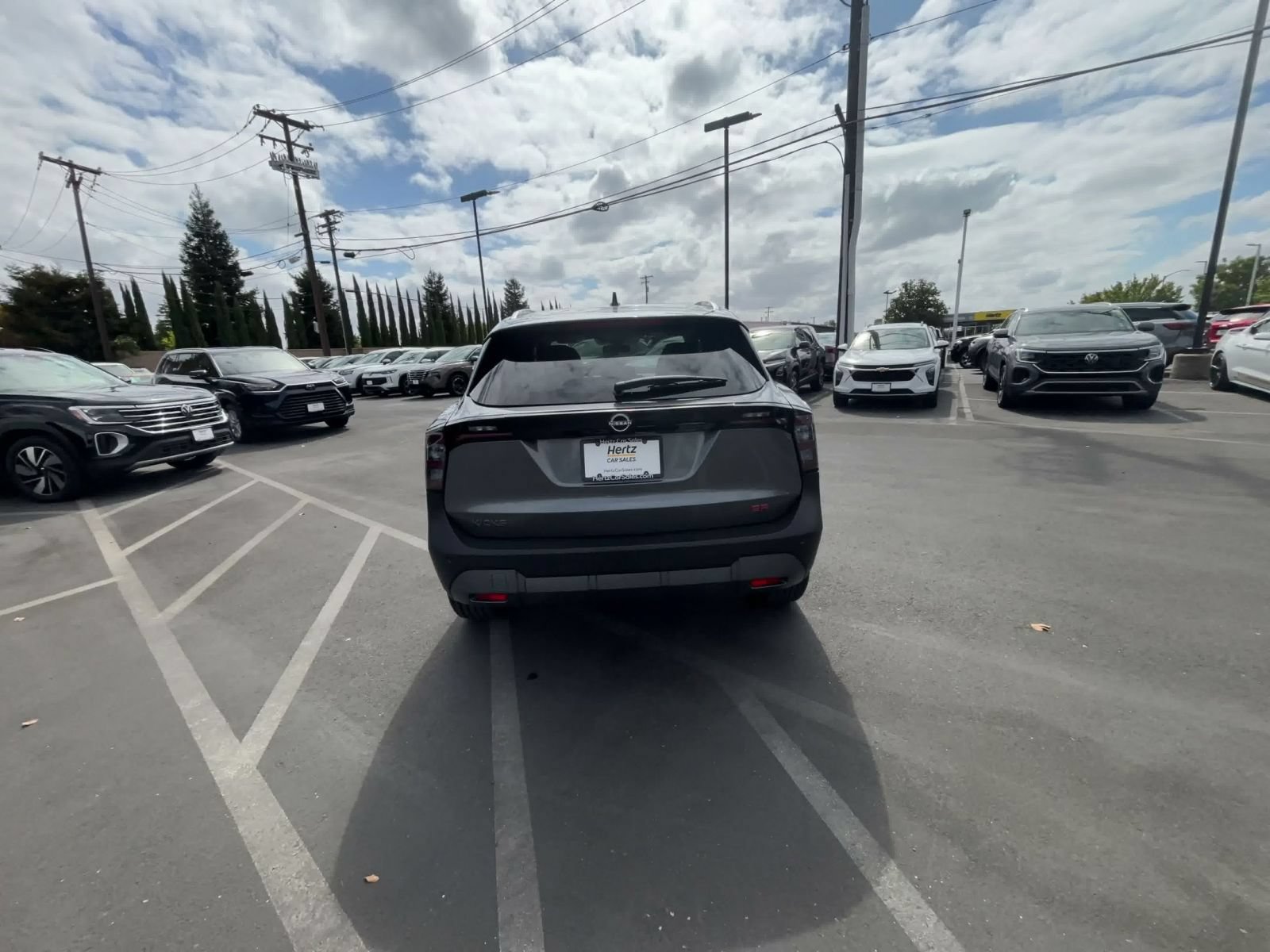 Used 2026 Nissan Kicks SR FWD image 12