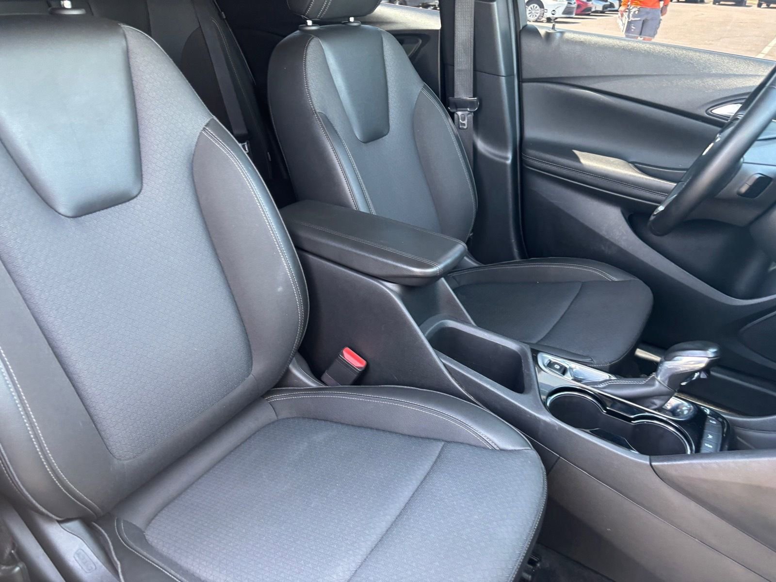 Used 2024 Buick Encore GX Preferred image 15