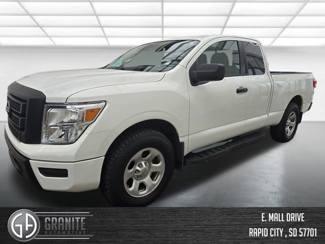 Used 2023 Nissan Titan S image 1