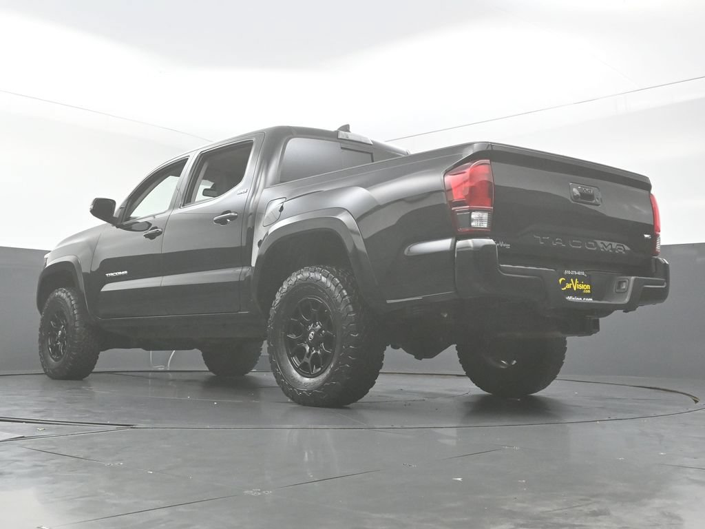 Used 2022 Toyota Tacoma SR5 w/ Technology Package RWD image 45