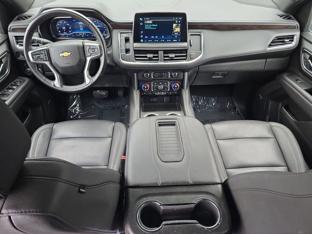 Used 2023 Chevrolet Suburban LT w/ LT Signature Plus Package image 12