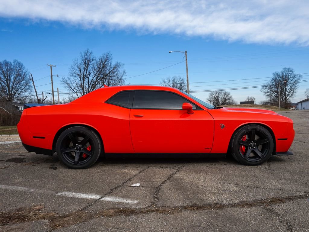Used 2021 Dodge Challenger SRT Hellcat image 3