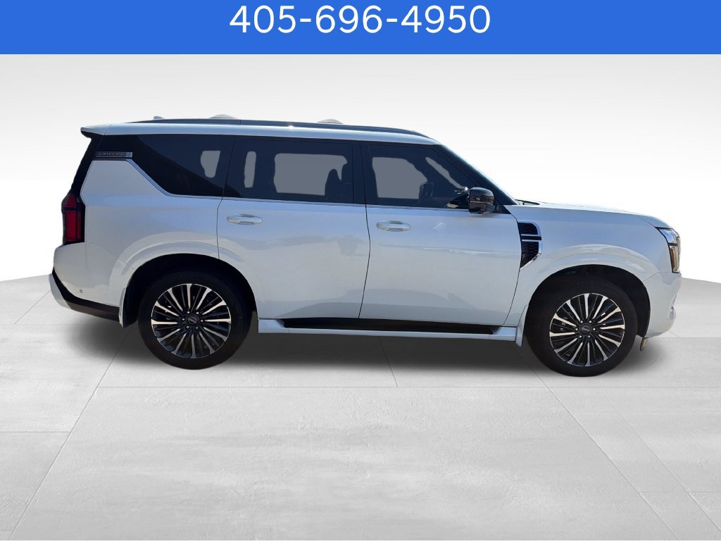 Used 2025 Nissan Armada Platinum Reserve AWD/4WD image 6