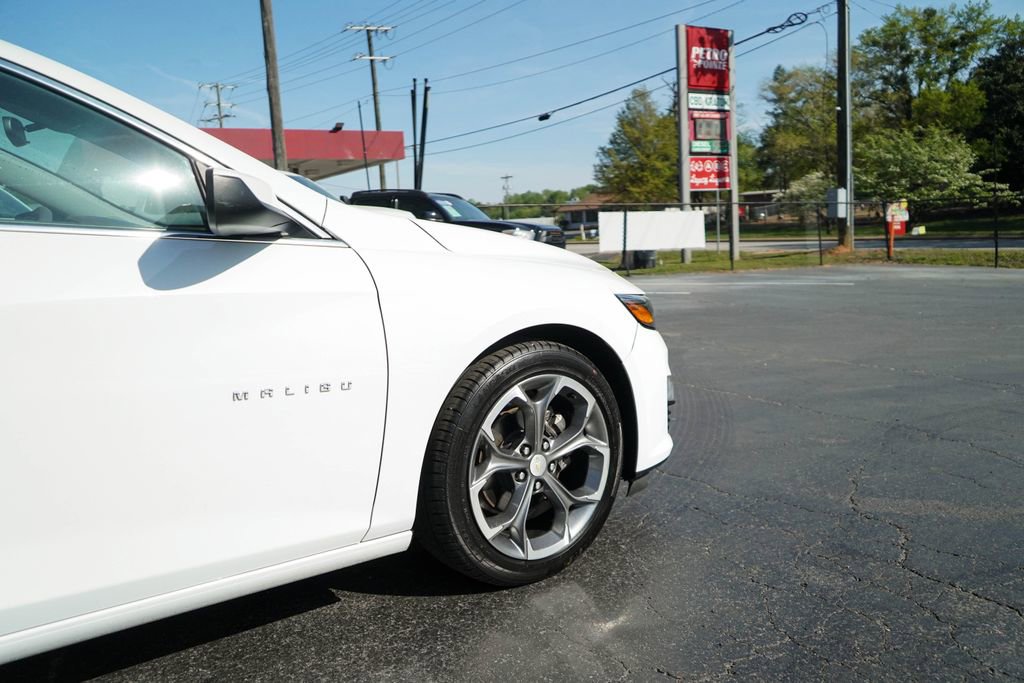 Used 2021 Chevrolet Malibu LT image 11