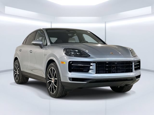 New 2026 Porsche Cayenne E-Hybrid Coupe AWD/4WD image 9