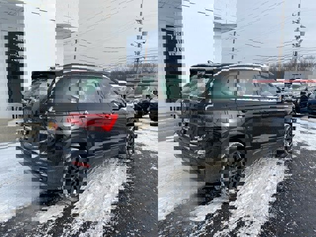 Used 2022 Volkswagen Taos S image 3