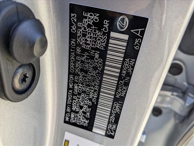 Used 2024 Lexus UX 250h F Sport image 15