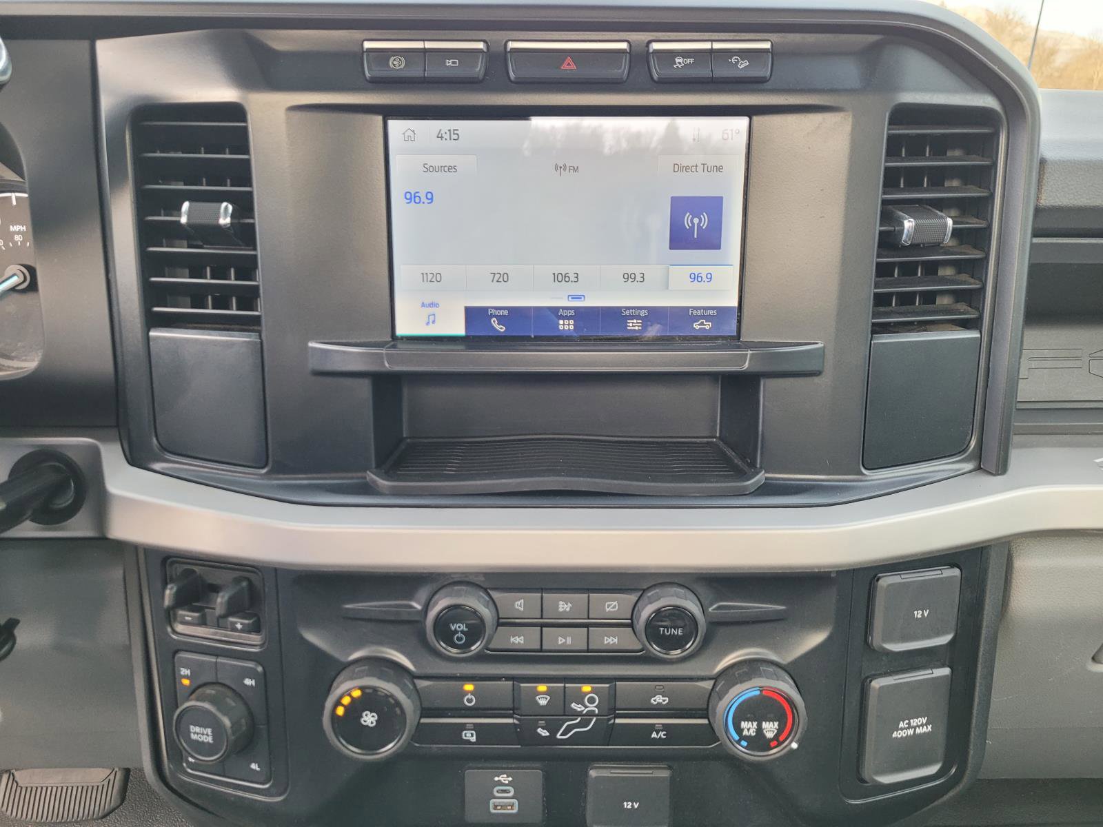 Used 2024 Ford F350 XL w/ 360-Degree Camera Package AWD/4WD image 24