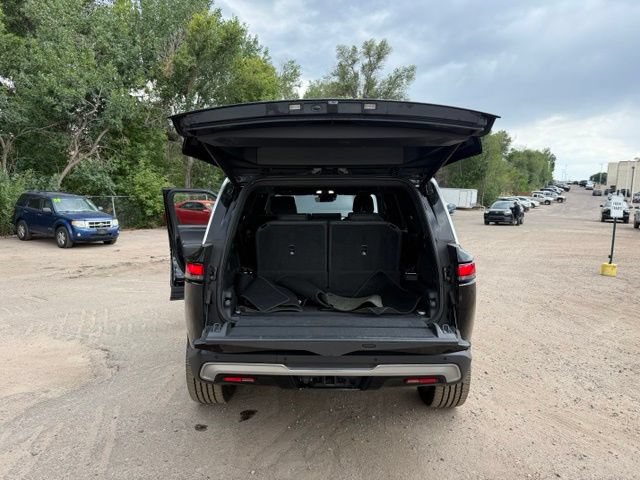 Used 2022 Rivian R1S Launch Edition AWD/4WD image 16