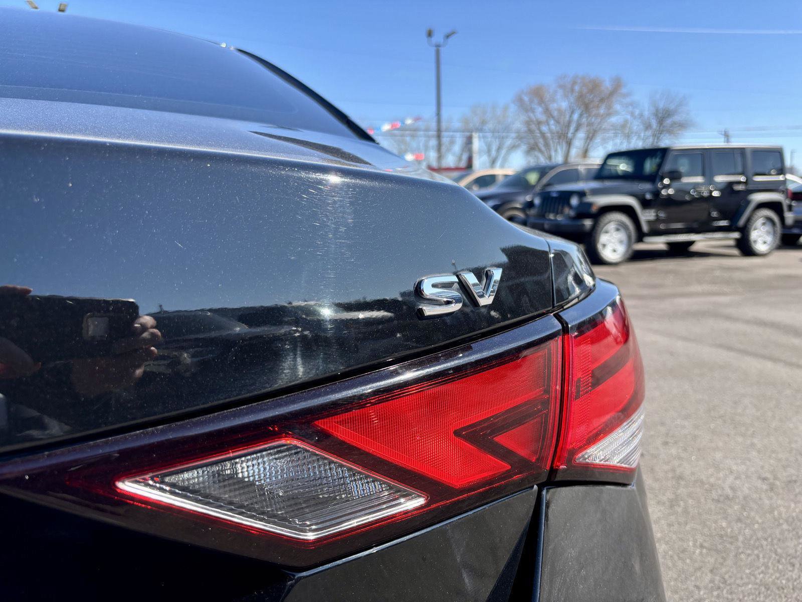 Used 2021 Nissan Sentra SV image 28