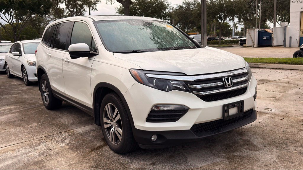 Used 2017 Honda Pilot EX-L image 3