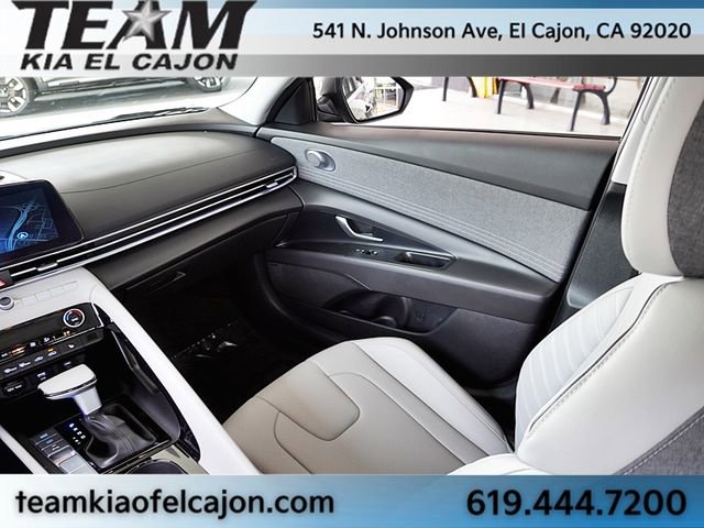 Used 2024 Hyundai Elantra Limited image 21