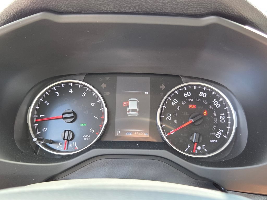 Certified 2022 Toyota RAV4 XLE Premium FWD image 28