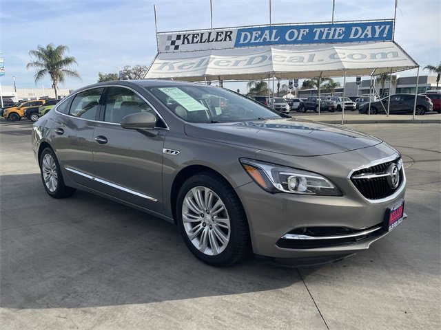 Used 2019 Buick LaCrosse Essence w/ Sights and Sounds Package image 2
