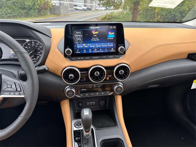 New 2025 Nissan Sentra SV w/ SV Premium Package image 17