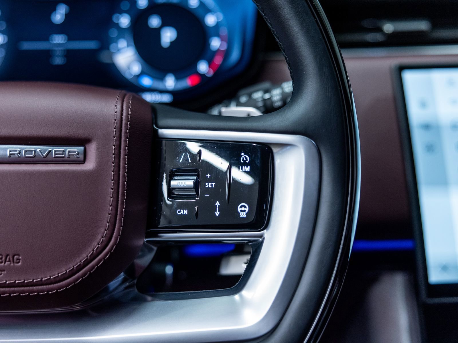 Used 2025 Land Rover Range Rover Autobiography image 44