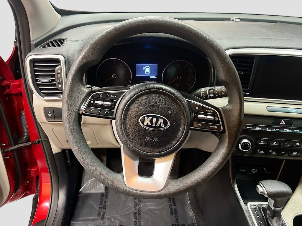 Used 2022 Kia Sportage LX image 11