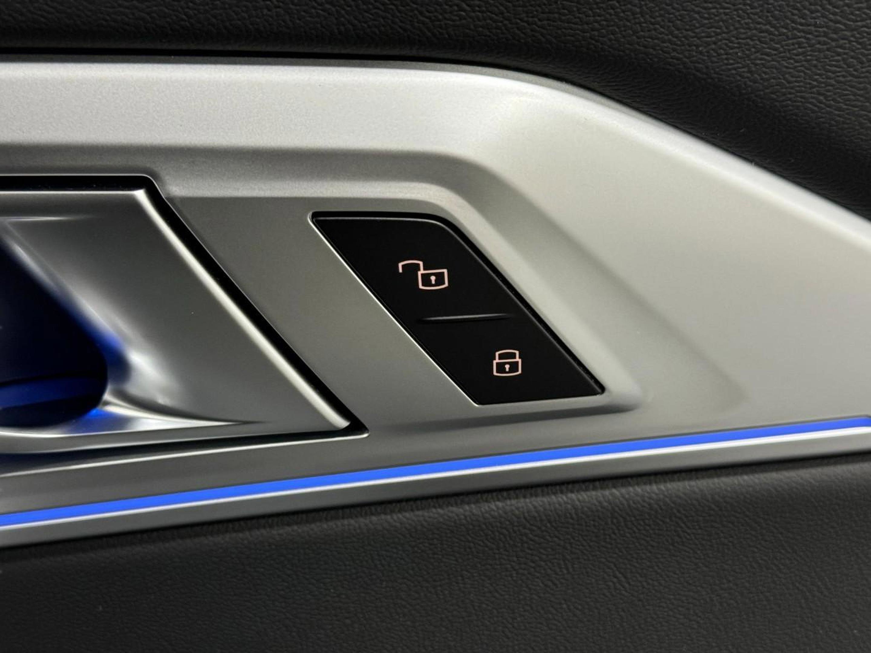 New 2026 BMW XM Label Red image 18