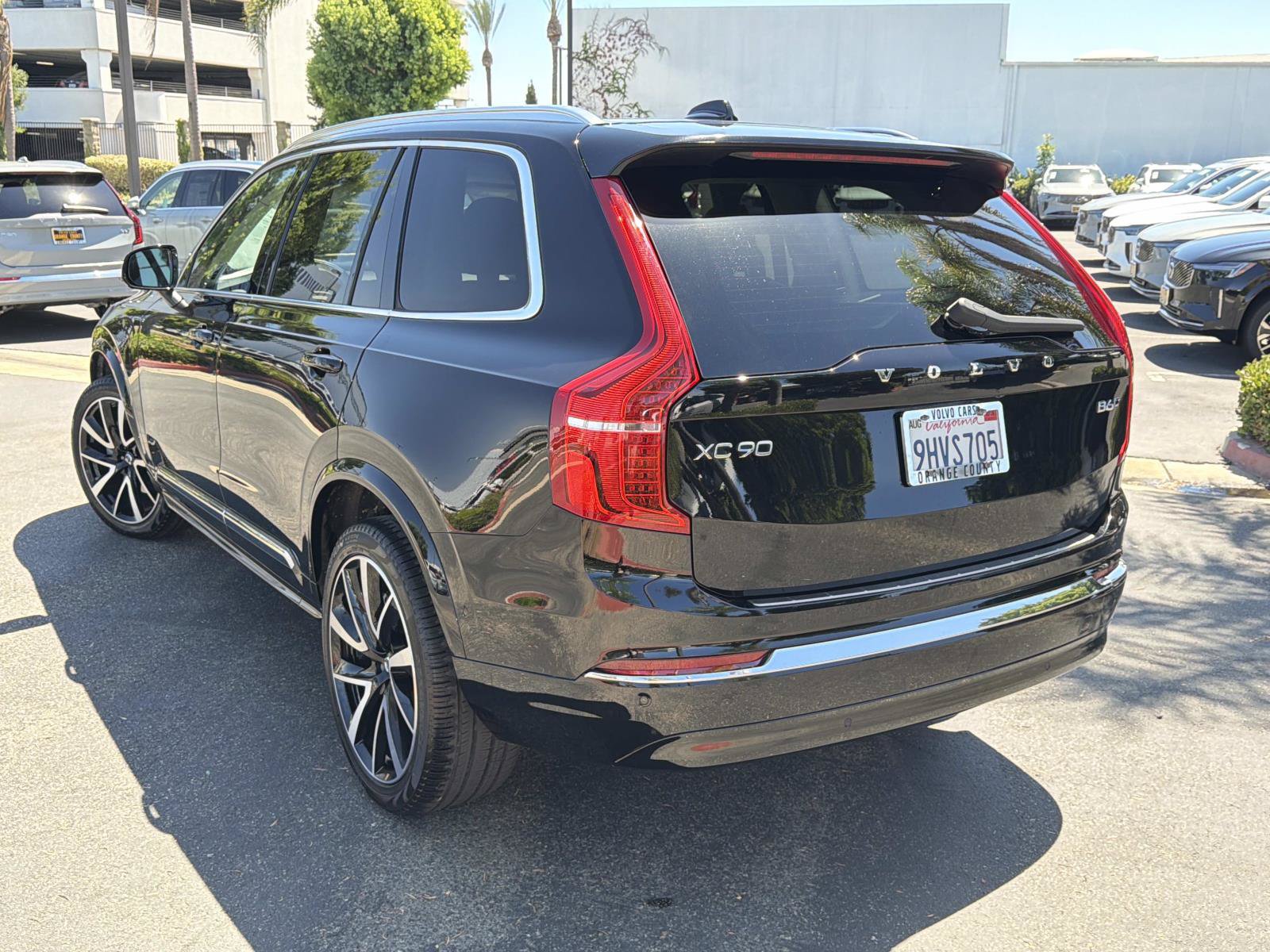 Certified 2023 Volvo XC90 B6 Plus w/ Protection Package Premier AWD/4WD image 7