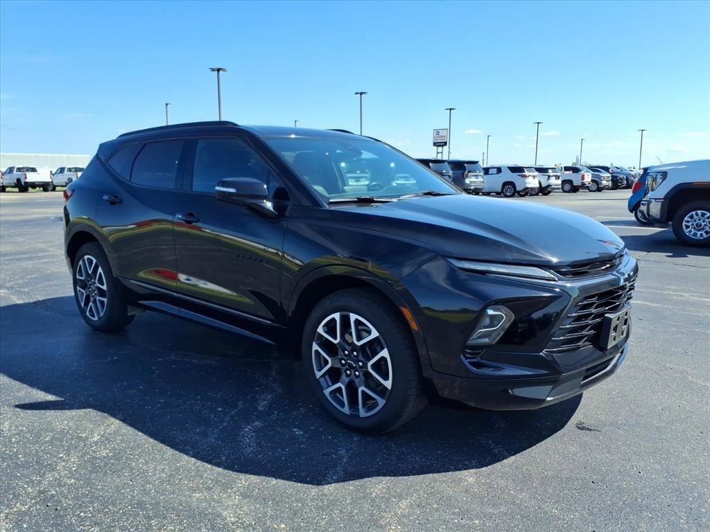 Certified 2023 Chevrolet Blazer RS w/ Enhanced Convenience Package image 7