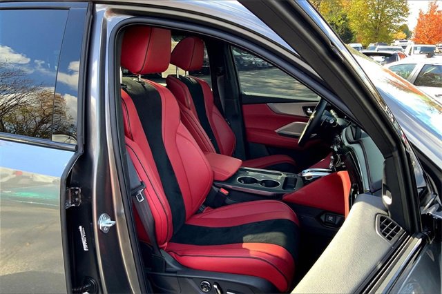 Used 2025 Acura MDX A-Spec image 7