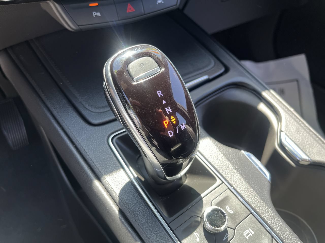 Used 2025 Cadillac XT4 Premium Luxury FWD image 14