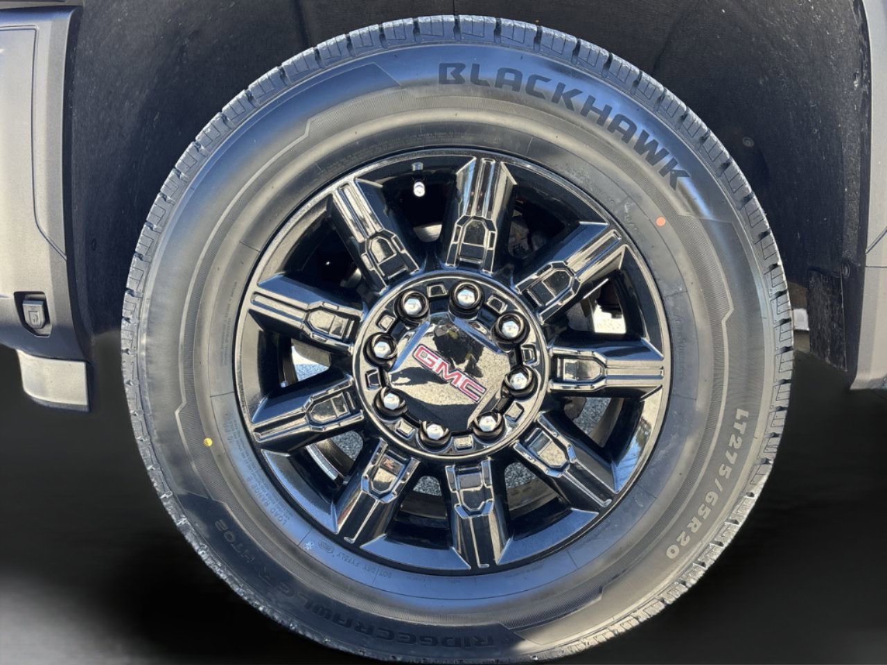 Used 2024 GMC Sierra 3500 AT4 w/ Technology Package image 34