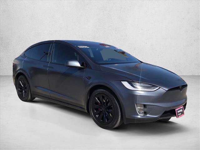 Used 2018 Tesla Model X 75D AWD/4WD image 3