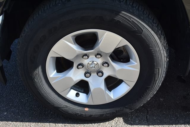 Used 2020 RAM 1500 Big Horn AWD/4WD image 47