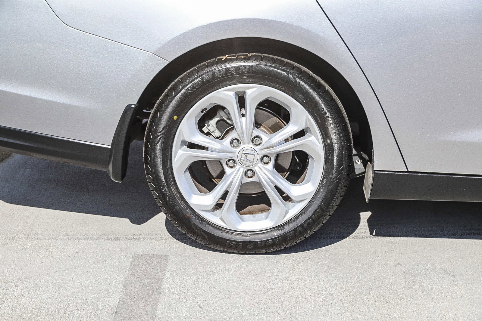 Used 2024 Honda Accord LX image 11