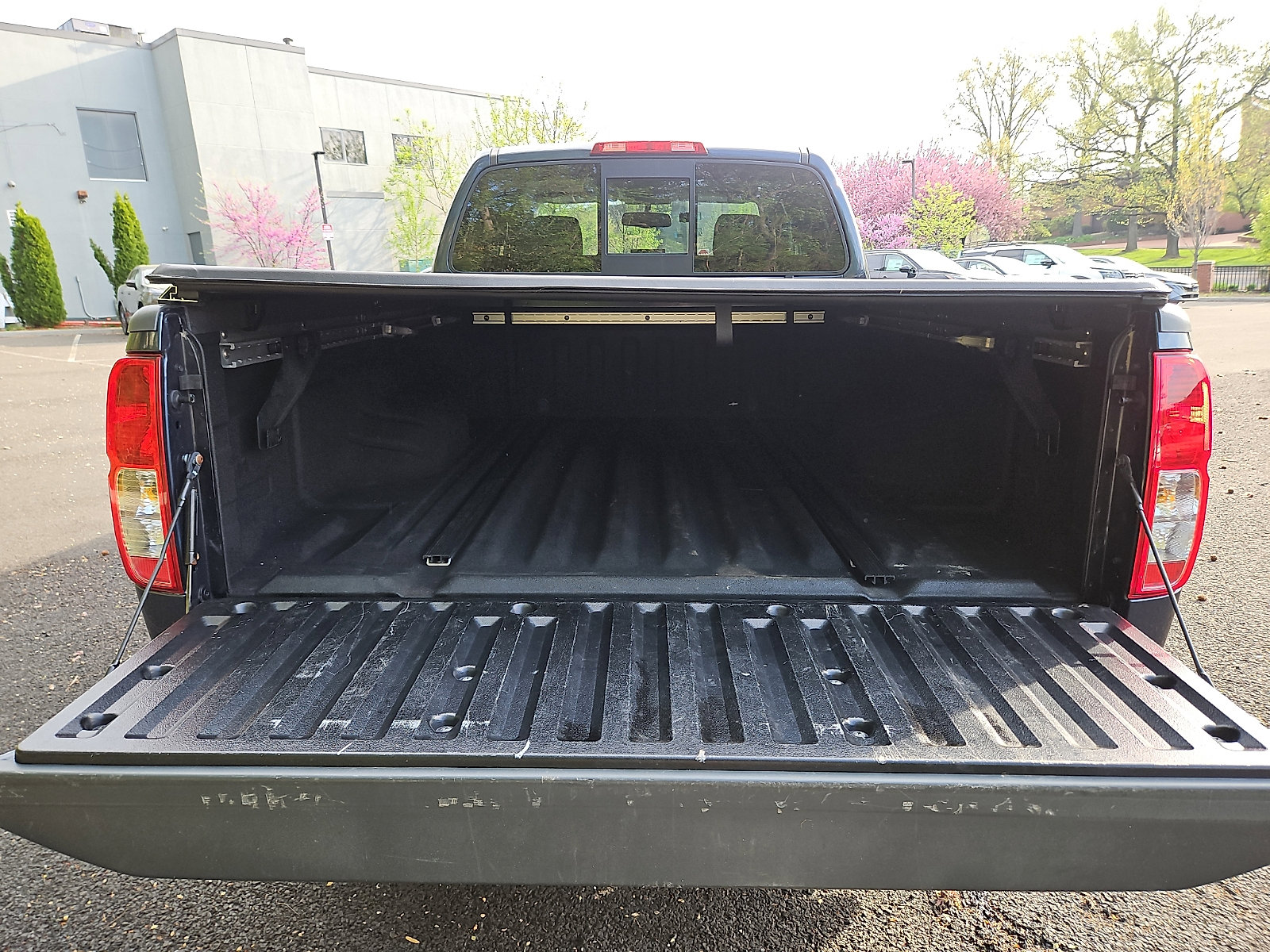 Certified 2017 Nissan Frontier SV w/ SV Value Truck Package AWD/4WD image 28