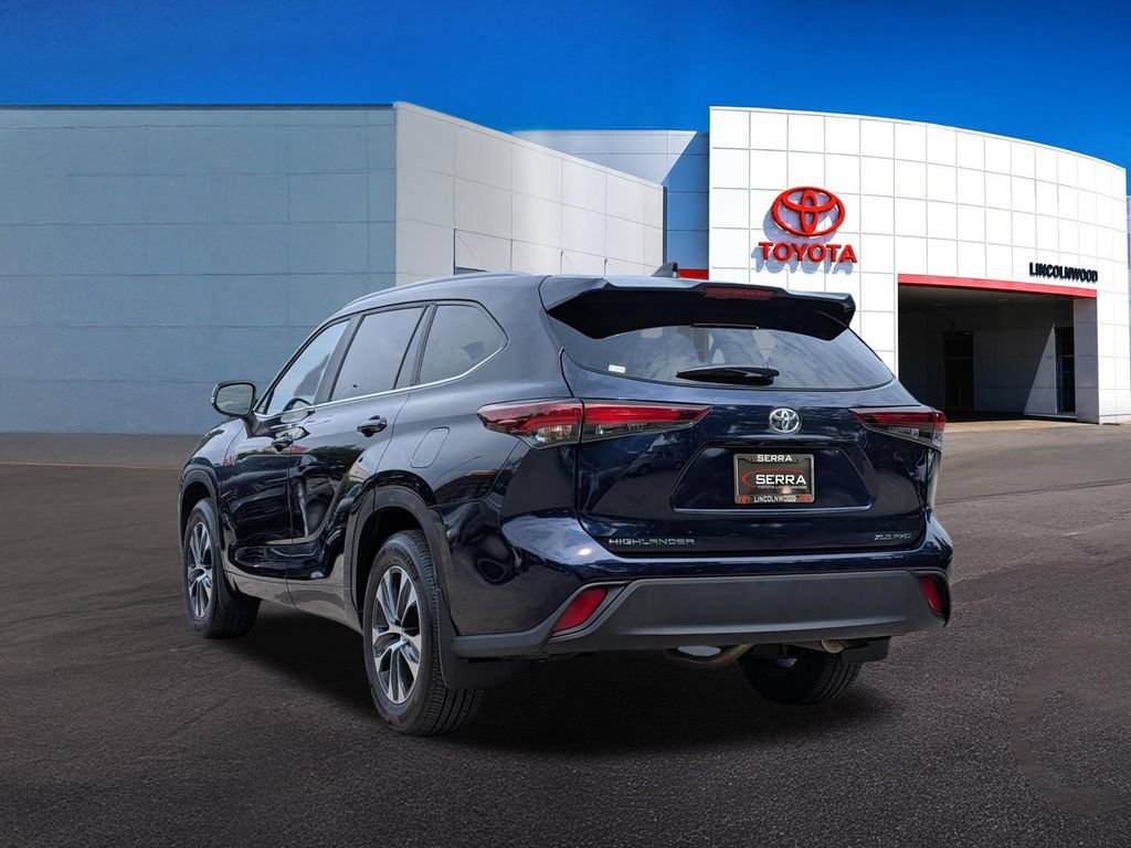 Used 2026 Toyota Highlander XLE AWD/4WD image 13