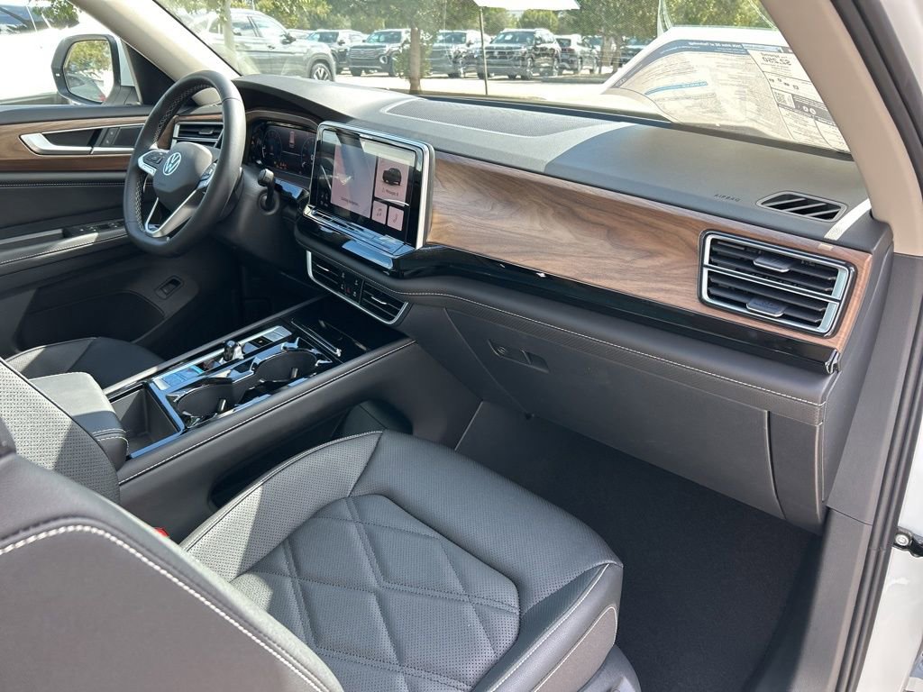 New 2026 Volkswagen Atlas SE image 44