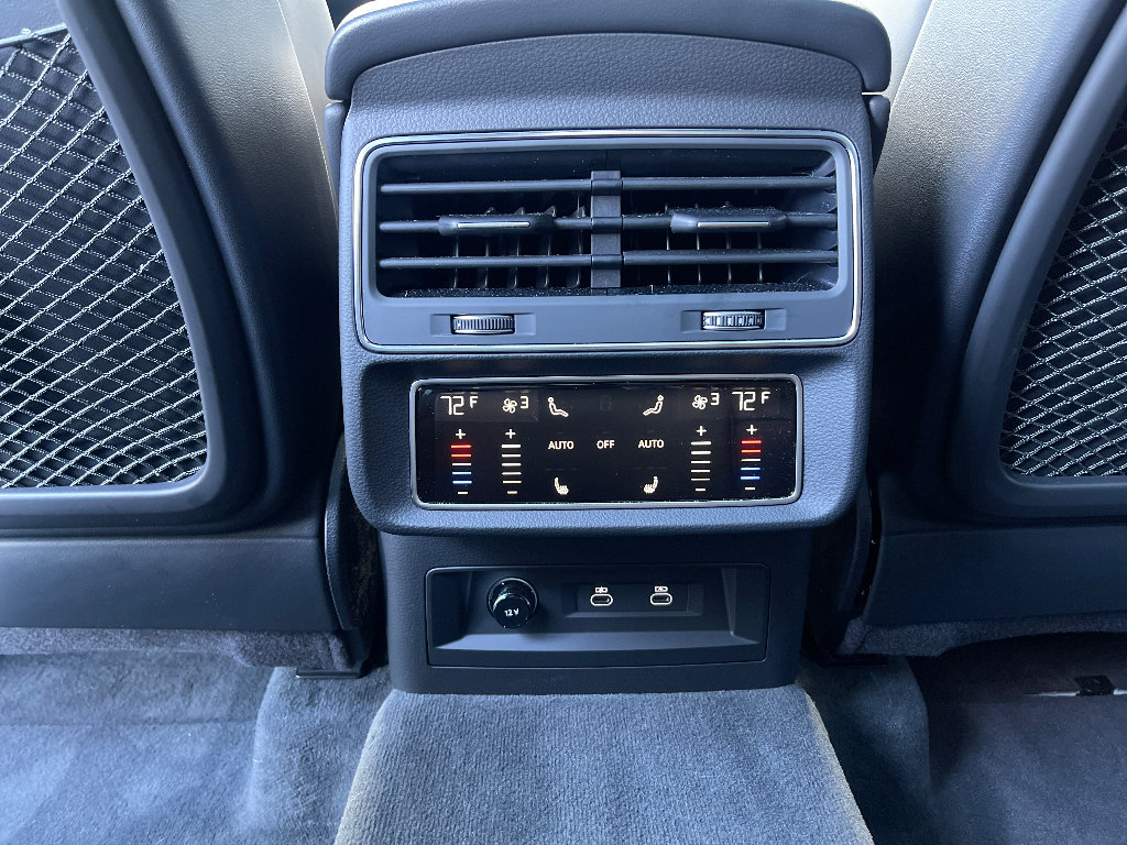 New 2026 Audi SQ8 Prestige image 39