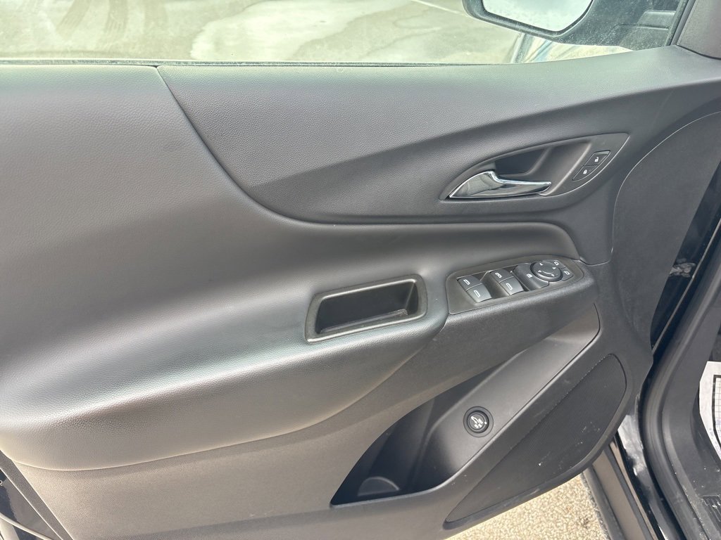 Used 2024 Chevrolet Equinox LT w/ LPO, Floor Liner Package image 16