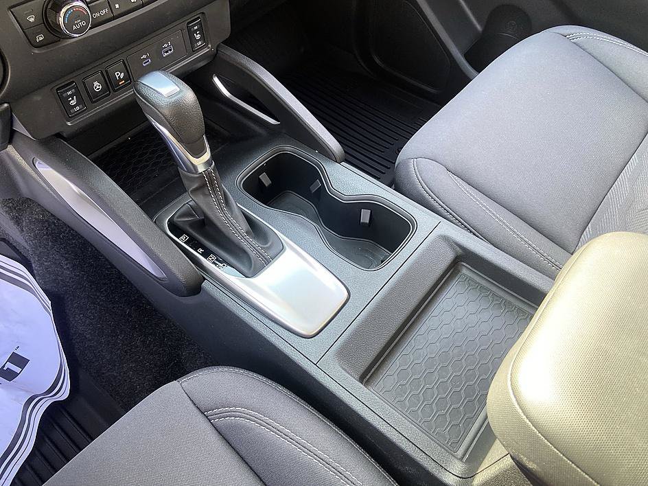 Certified 2024 Nissan Frontier SV w/ SV Convenience Package RWD image 20