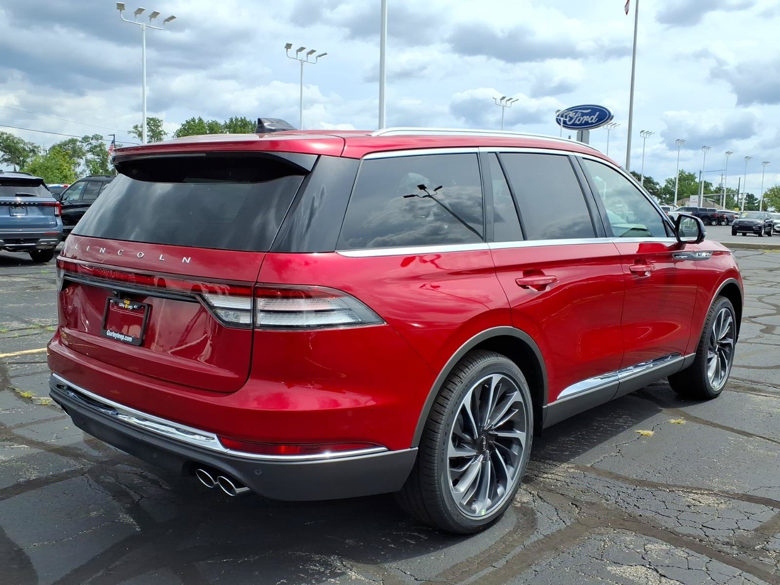New 2026 Lincoln Aviator Reserve AWD/4WD image 9
