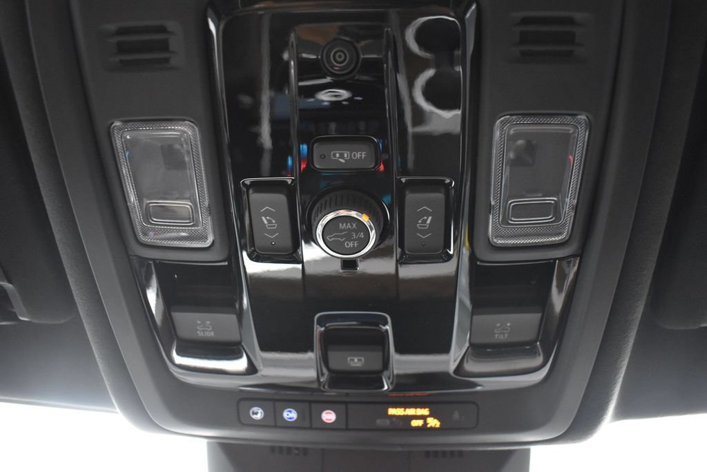 Used 2026 Cadillac Escalade ESV Platinum Sport w/ LPO, Floor Liner Package AWD/4WD image 23