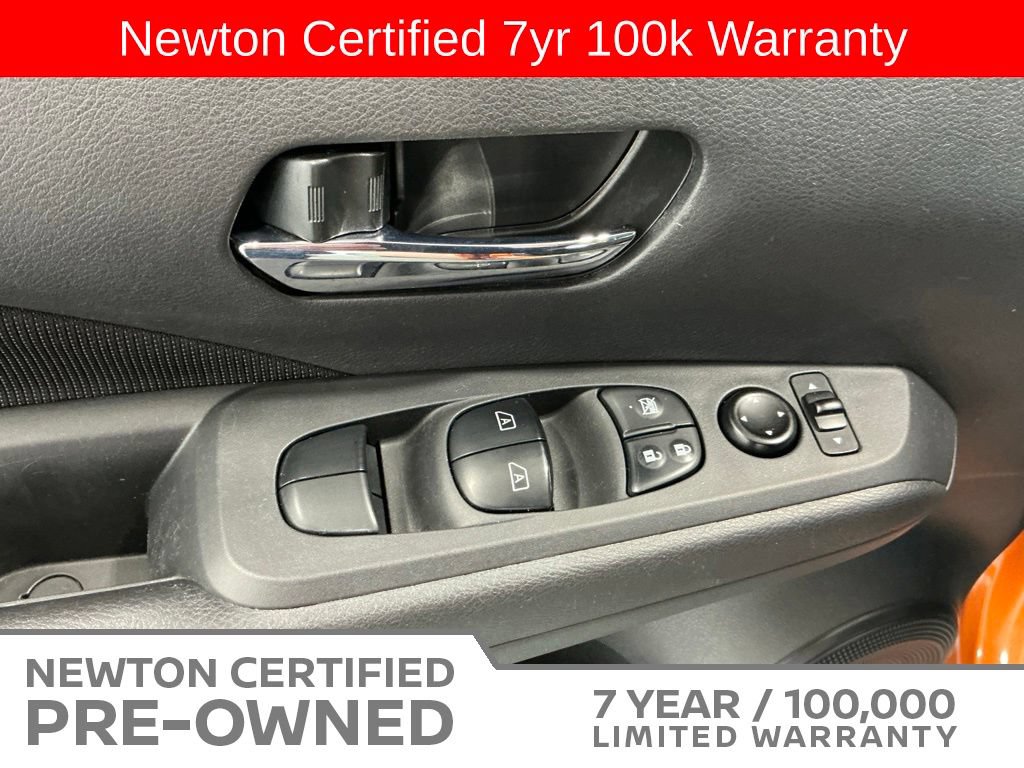 Used 2022 Nissan Kicks SV w/ Exterior Package FWD image 28