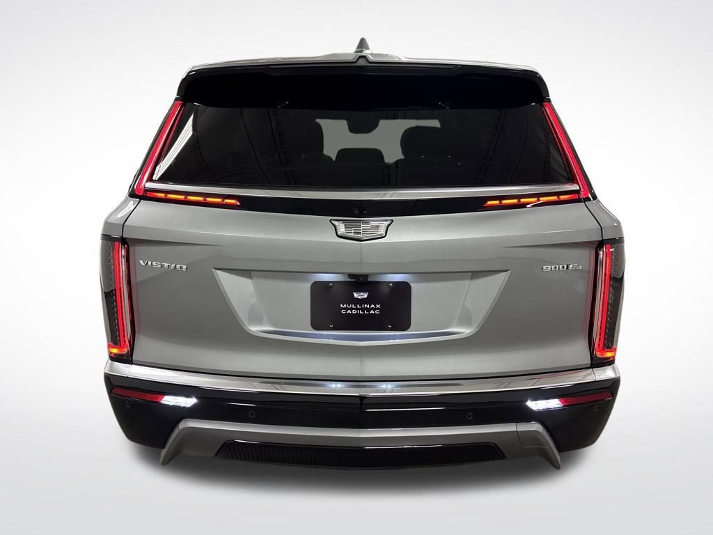 New 2026 Cadillac Vistiq Luxury image 17