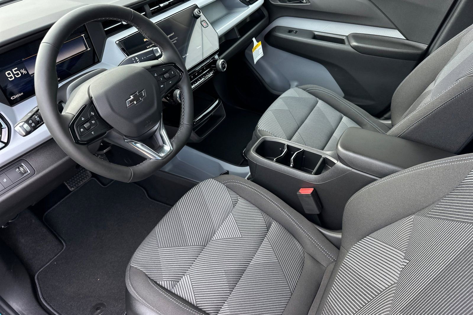 New 2027 Chevrolet Bolt LT w/ Comfort Package image 10