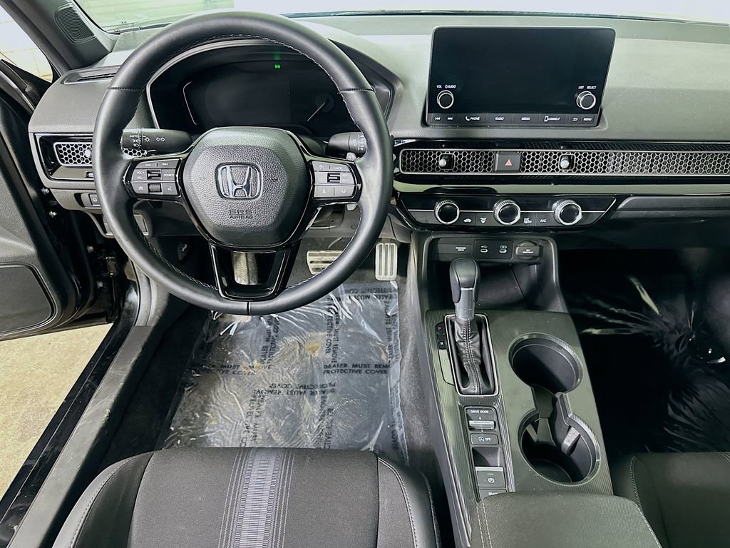 Used 2025 Honda Civic Sport image 17