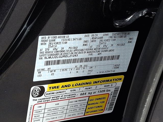 Used 2024 Lincoln Navigator Reserve image 29