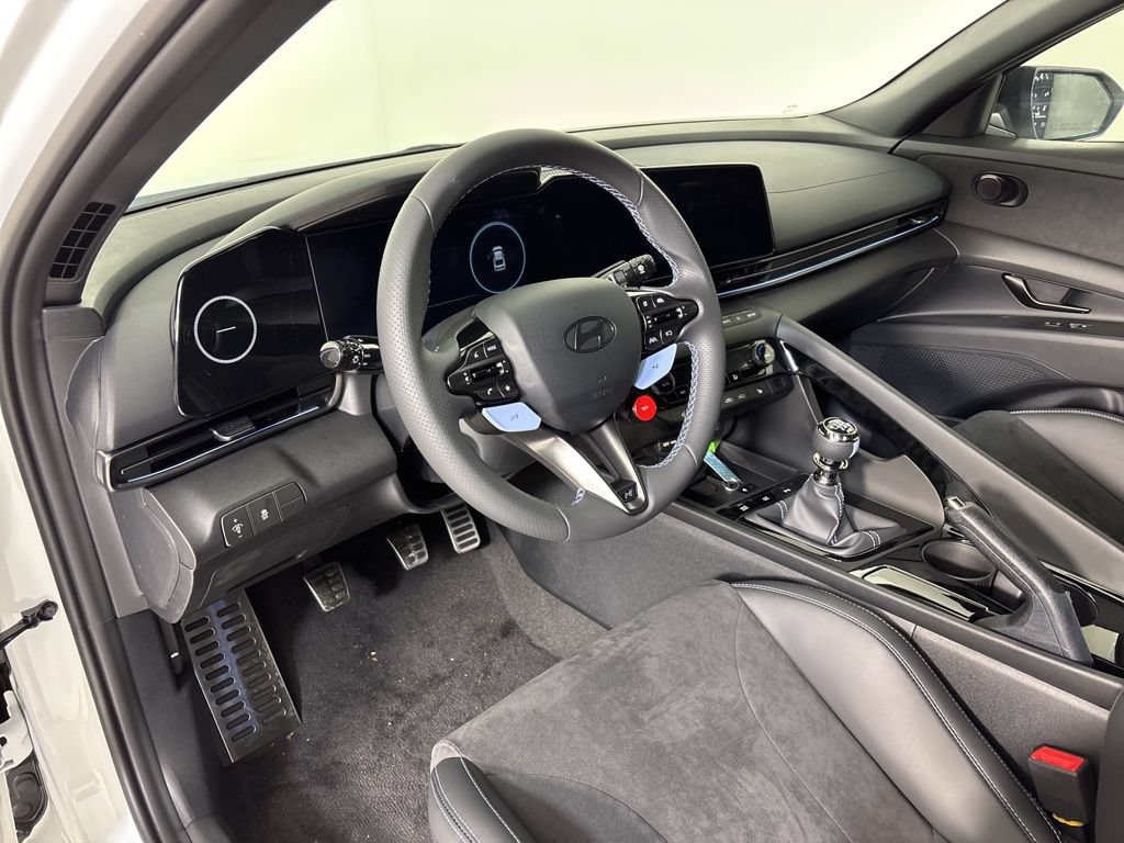 New 2026 Hyundai Elantra N FWD image 15