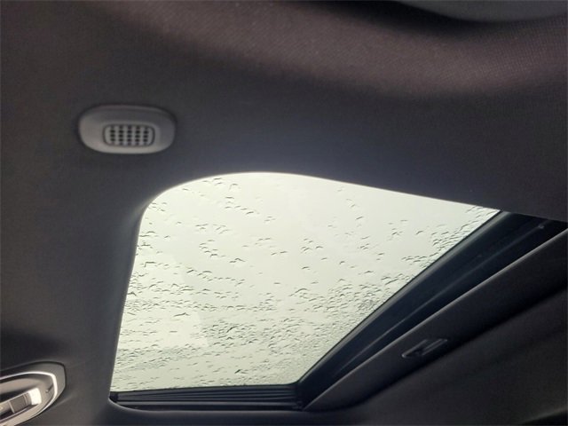 New 2025 Jeep Grand Cherokee Altitude image 6