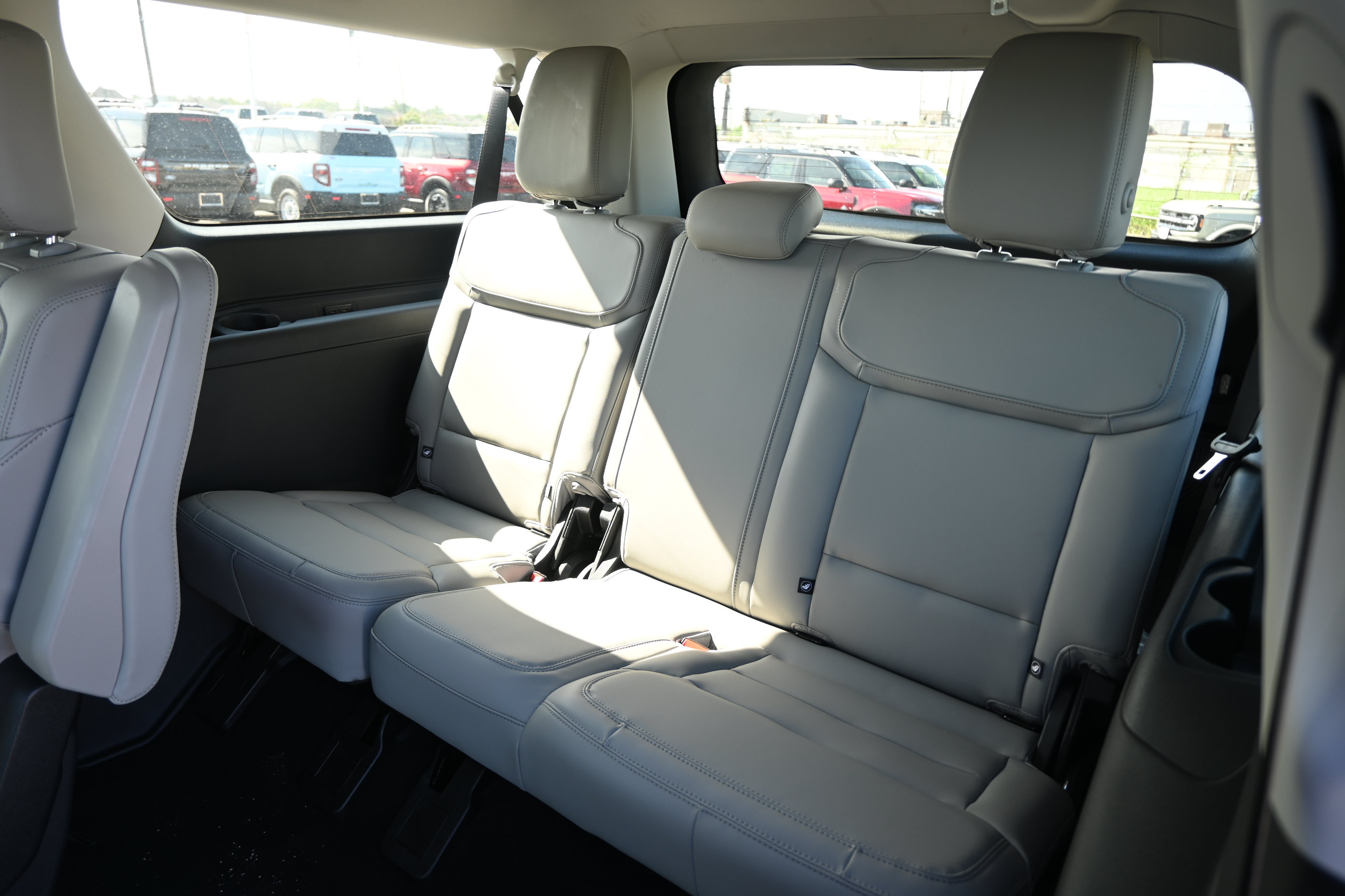 New 2027 Ford Expedition Max Active RWD image 34