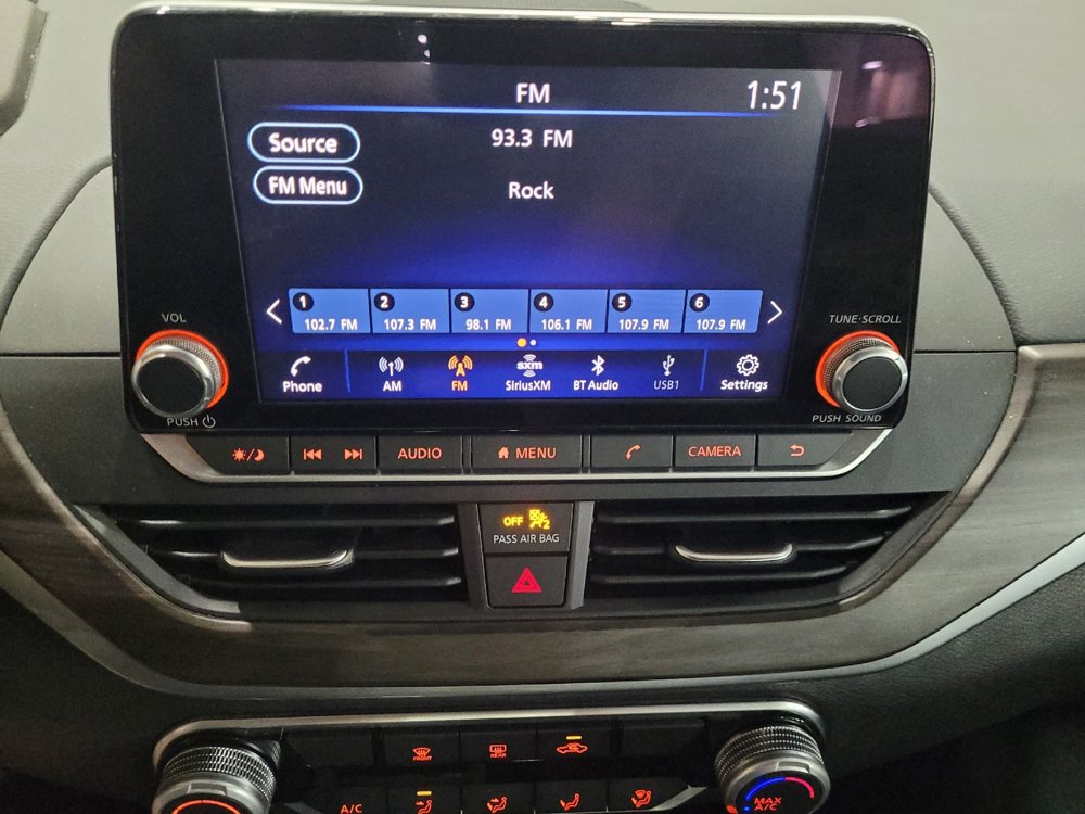 Used 2024 Nissan Altima 2.5 SV image 25